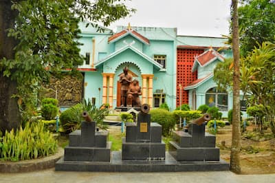 Gallery of traditional costumes at the Manipur State Museum