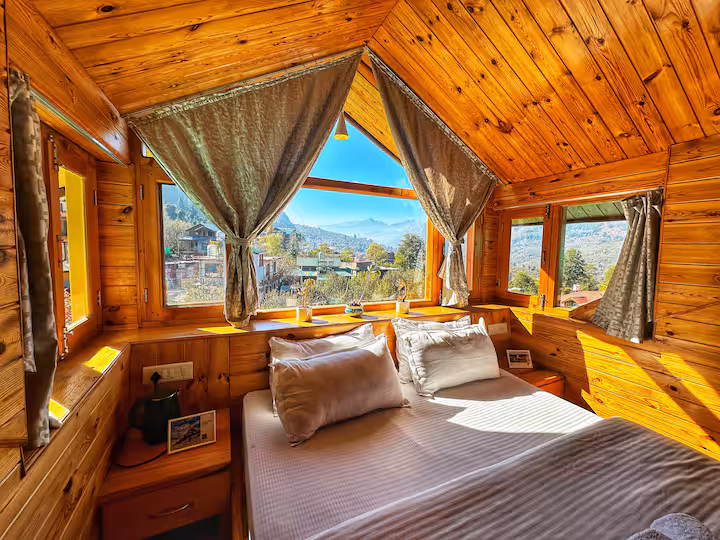 Guest room at Serendipity Homestay, Noney