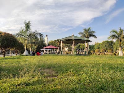 Bir Tikendrajit Park surrounding the Shaheed Minar